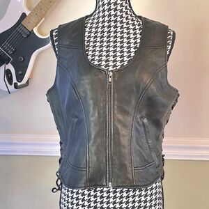 FIRST CLASSICS LADY RIDERS LEATHER VEST